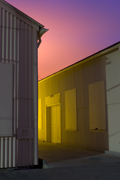 golden gate bridge at night. Golden Gate Bridge gives a